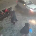 Video estremecedor: una camioneta subió a la vereda y atropelló a cinco personas en mar del plata