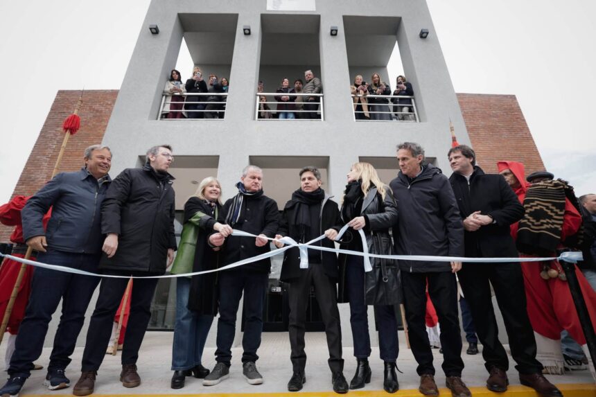 Kicillof llegó a san miguel del monte, inauguró obras y cuestionó al gobierno nacional