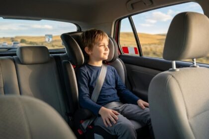Ley de tránsito: a qué edad pueden ir los chicos en el asiento delantero y qué sri es obligatorio