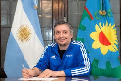 Máximo kirchner sale a recorrer el país y se prepara para jugar fuerte en 2027