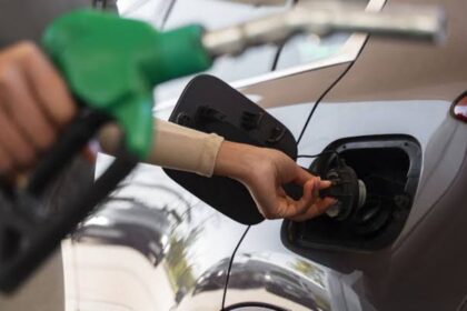 Le cargaron nafta en vez de gasoil, el auto se rompió y 10 años después deberán pagarle una fortuna