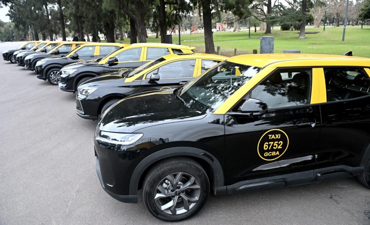 Créditos de hasta $28 millones para comprar autos eléctricos con una tasa difícil de conseguir: quiénes pueden acceder