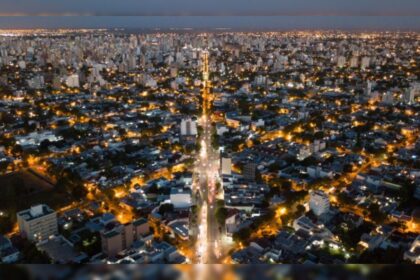 La plata dejaría de ser la capital de buenos aires: cuál es la ciudad elegida para reemplazarla