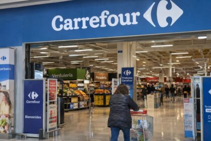 Carrefour combina rebajas y reintegros durante septiembre: qué opción puede rendir más en cada compra