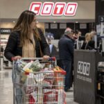 Coto tiene distintos descuentos activos en septiembre: cuál puede convenir más según cómo pagues