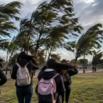 Día del estudiante bajo alerta: el viento puede superar los 70 km/h en la provincia