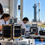 El ejército argentino prepara un lanzamiento inédito con spacex: será en octubre y hay un objetivo clave