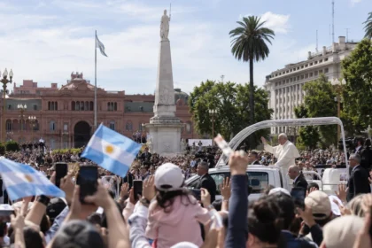 Confirmado por el gobierno: habrá un nuevo feriado nacional en noviembre por la visita del papa