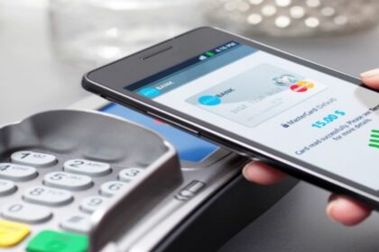Guerra de billeteras virtuales y bancos: las nuevas estrategias con inteligencia artificial para ganar clientes