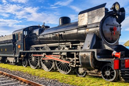 Un viaje que hará historia: una centenaria locomotora a vapor parte hoy hacia mar del plata