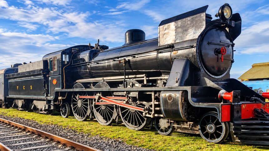 Un viaje que hará historia: una centenaria locomotora a vapor parte hoy hacia mar del plata