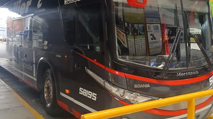 Un chofer de micro dio positivo en alcoholemia cuando estaba por viajar con pasajeros a mar del plata