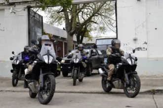Comenzó el traslado de 1. 500 presos de la cárcel de devoto a marcos paz