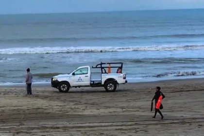 Hallaron un cuerpo en las toninas e investigan si pertenece a uno de los kayakistas desaparecidos